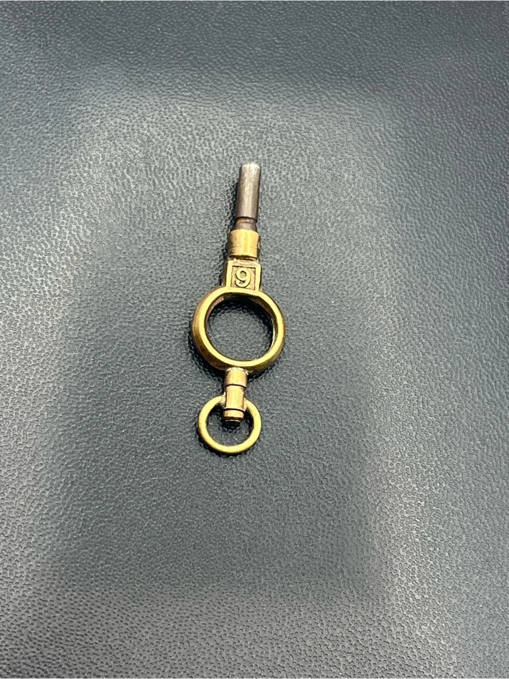 Victorian gold & silver tone size 6 vintage pocket watch winding key antique - Picture 4 of 14